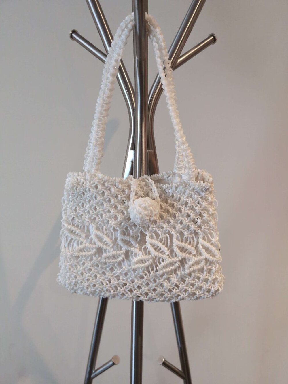 VINTAGE Handmade White Macramé Crochet Drawstring Tote Bag Floral Boho